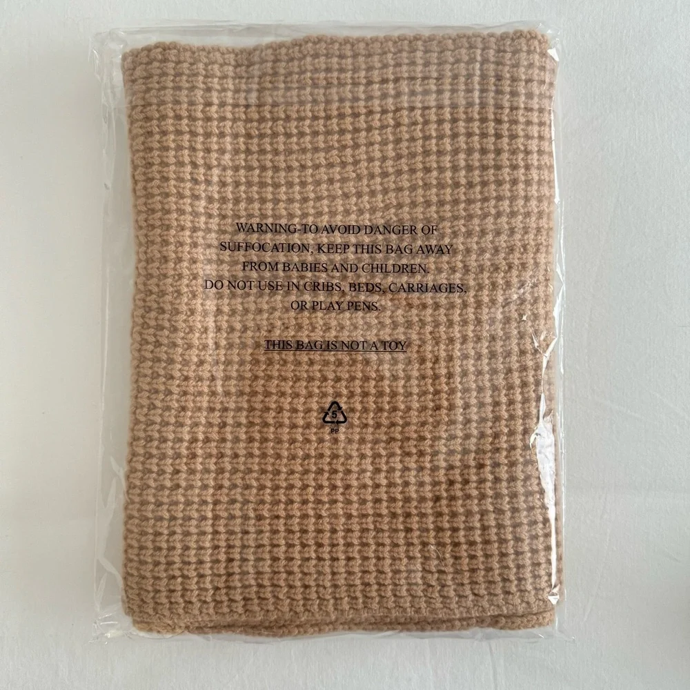 Vineyard Vines 100% Cashmere Waffle Scarf
